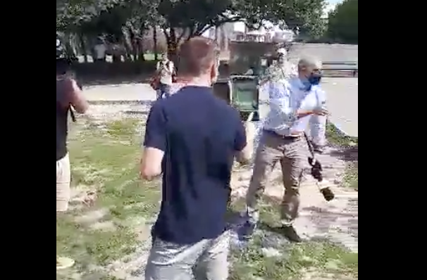 Grosse Guerre Entre Bernard Lachance Et Yves Poirier La Clique Du Plateau
