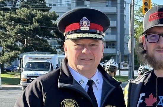 Approprié ou non de la part du chef de police? La Clique du Plateau